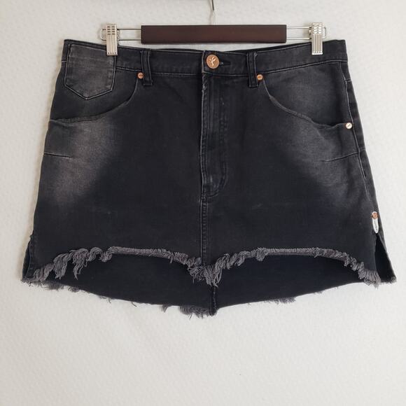 One‎ X One Teaspoon Womens Sz 32 Vanguard Mid-Waist Denim Skirt Distressed Black - Picture 1 of 11